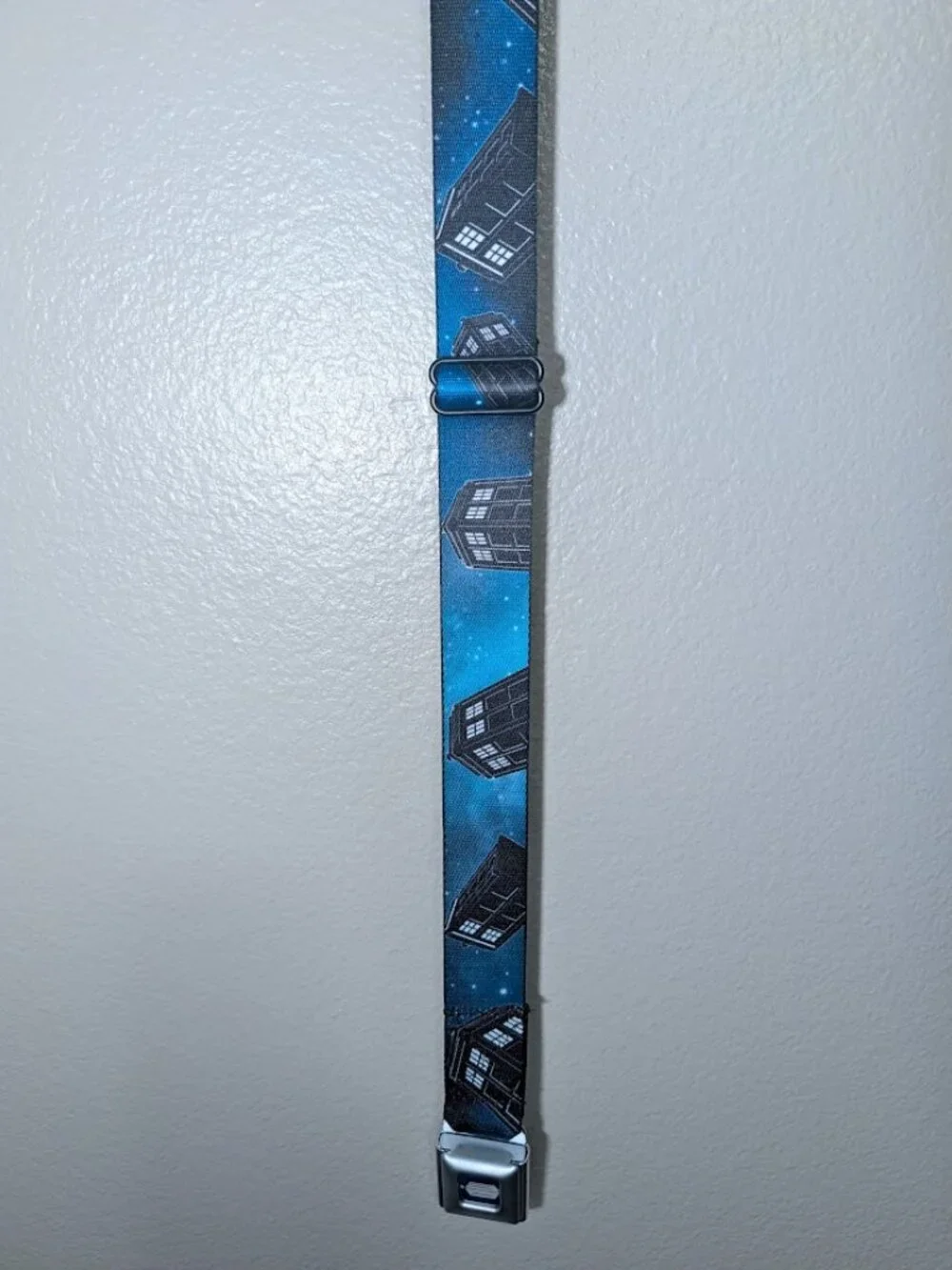Doctor Who TARDIS Seatbelt Buckle Belt Buckle-Down Adjustable Blue Novelty